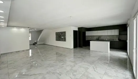 Appartement 7 pièces 165 m²
