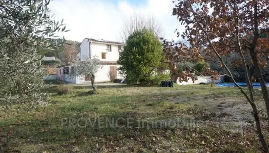 Villa 5 pièces 200 m²