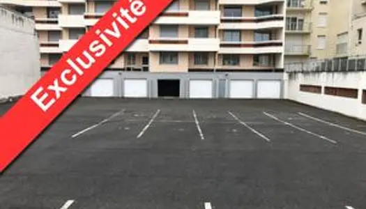 Parking - Garage Vente Vichy   14000€