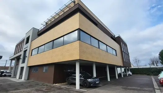 Bureaux 1379 m² 