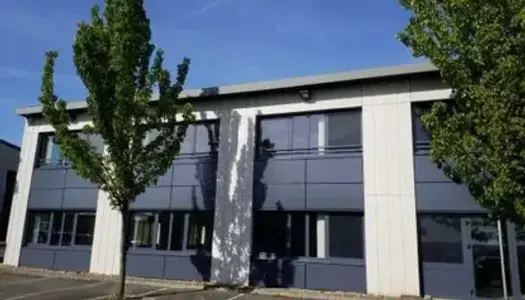 Bureaux à louer à Limas