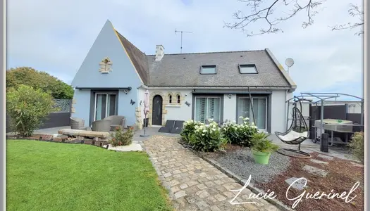Dpt Mayenne (53), à vendre RENAZE maison P8 de 190 m² - Terrain de 3116 