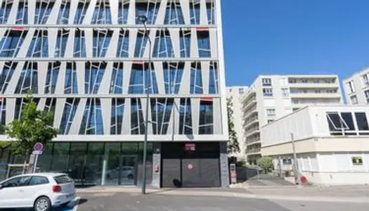 Loue 2 places de parking à Maisons-Alfort 