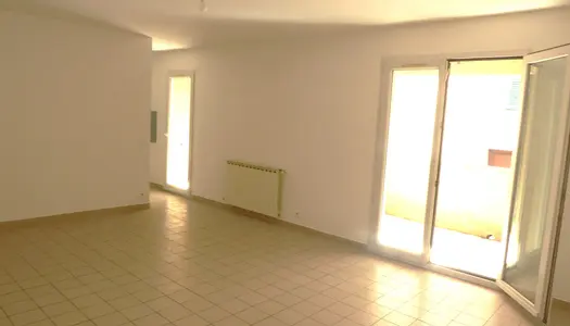 Vente Appartement 70 m² à Brignoles 135 000 €