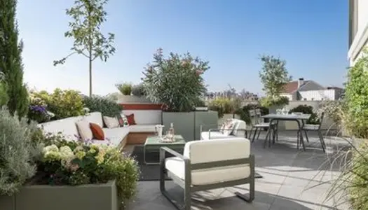 RARE IMMENSE APPARTEMENT 4 PIECES DERNIER NIVEAU AVEC SPLENDIDE TERRASSE 