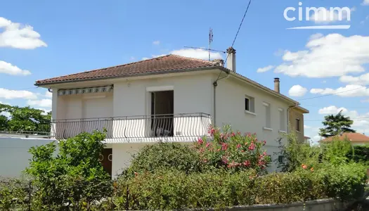 MAISON INDIVIDUELLE TYPE V QUARTIER CALME 