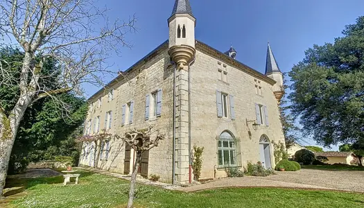 Maison de maître 17 pièces 778 m² 