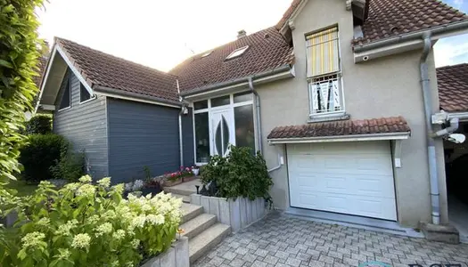 Maison 7 pièces 140 m² 