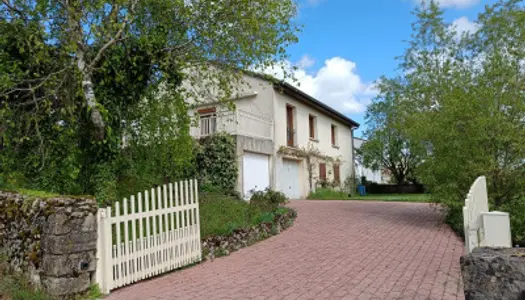 Maison 5 pièces 225 m² 