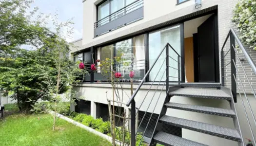 Maison - Villa Location Saint-Cloud 6p 141m² 4800€