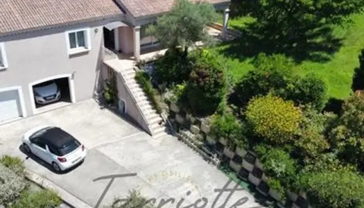 Villa 4 pièces 125 m² 