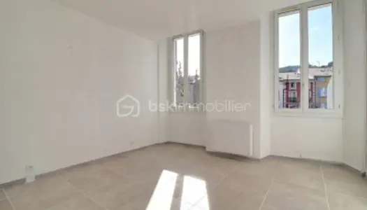 Appartement 5 pièces 93 m²