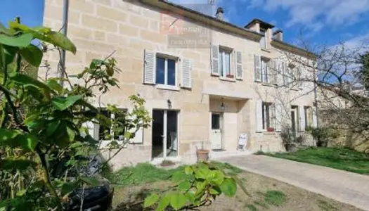 Maison 7 pièces 236 m² 