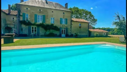 Maison Chateau Garnier 277 m2 