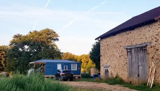 Terrain d'1ha avec grange + Mobil home à Champsac (87230) 