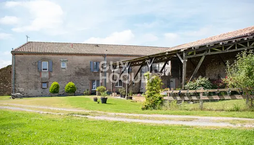 Corps de ferme, Andouque, 300m² 