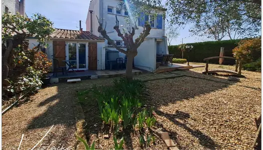 À Vendre : Maison Charmante à Olonzac avec jardin en zone non inondable 