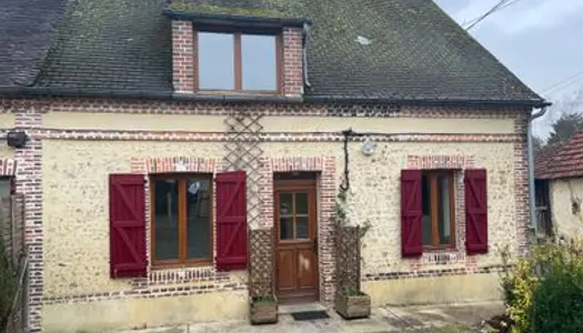 Vends maison mitoyenne de 87m² en hameau