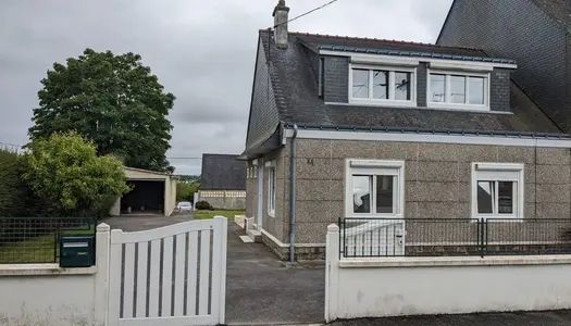 Guémené Sur Scorff chamnate maison de 75m²  de 3 pièces environ avec garage et atelier teerain 