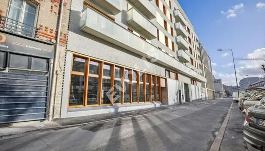 Local commercial 707 m² 