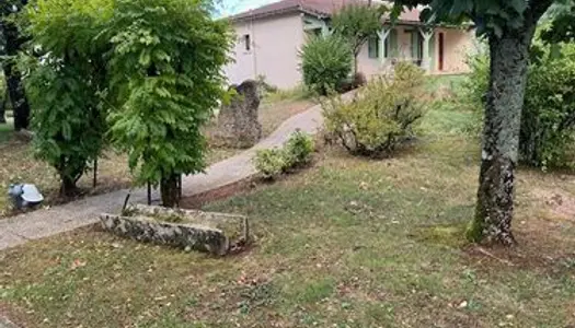 Maison 4 chambres - 290 M2 sur 2 niveaux - 10 pièces