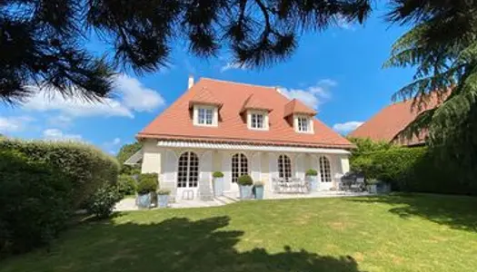 Villa 6 pièces 160 m² 