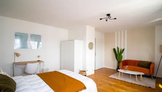 Authentique chambre de 23 m² à Saint-Denis - SDN36 