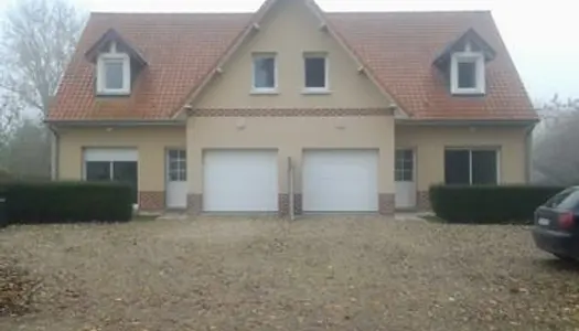 Maison avec garage 