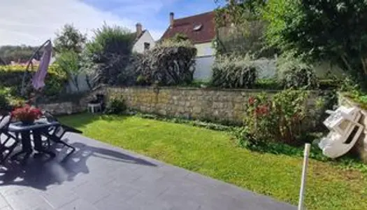 Vends maison avec jardin à 1h de Paris (proche Chantilly) - 3 chambres