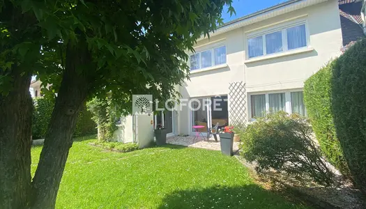 Maison 6 pièces 104 m² 