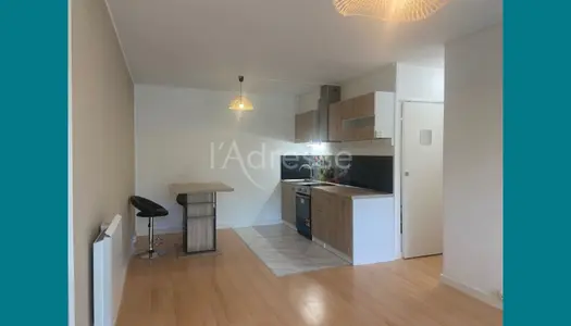 Appartement Fontenay Le Fleury 1 pièce(s) 27.69 m2 