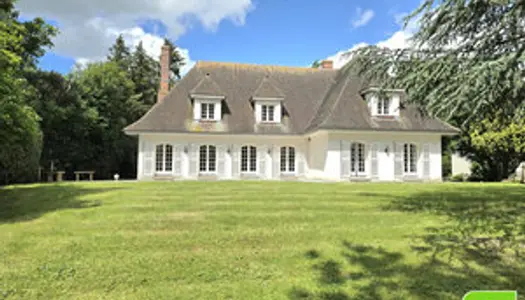 Maison style 'Ile-de-France' sur sous-sol total 