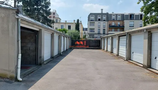 Parking - Garage Vente Rueil-Malmaison   22000€