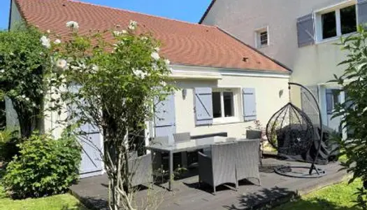 Maison 7 pièces 197 m²