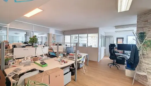 Bureau 336 m² 