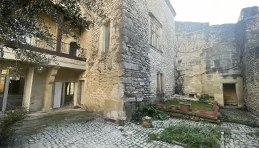 Château 9 pièces 439 m²