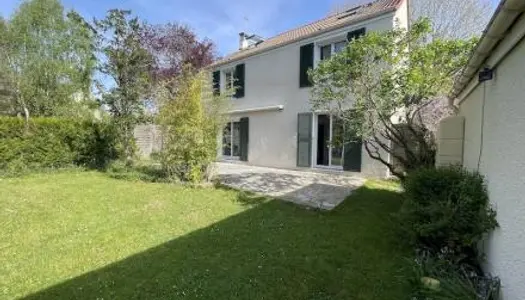 Maison 6 pièces 115 m² 