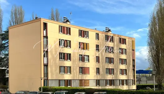 Appartement 4 pièces 67m2 refait à neuf à Valenton