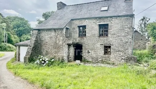 EXCLUSIVITÉ - Charmante maison en pierre de 5 pièces SPEZET (29) 