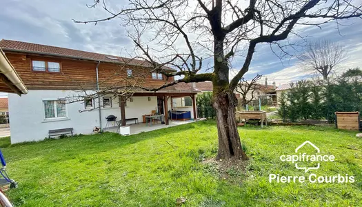 VAULX EN VELIN MAISON AVEC JARDIN AU CALME 