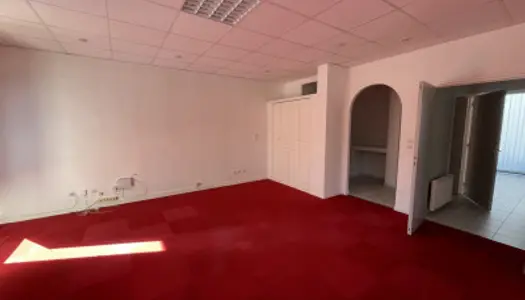 Bureau 95 m² 