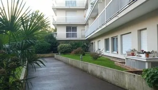 Vends appartement 4 pièces (3 chambres) 82m² - Paris 18ème (Marx Dormoy) 