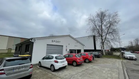 Local commercial 340 m²