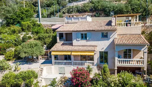 Vente Villa 115 m² à Mandelieu la Napoule 695 000 €