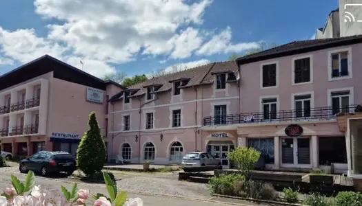 Dpt Vosges (88), à vendre CONTREXEVILLE immeuble + Ancien HOTEL RESTAURANT à rénover ou à 