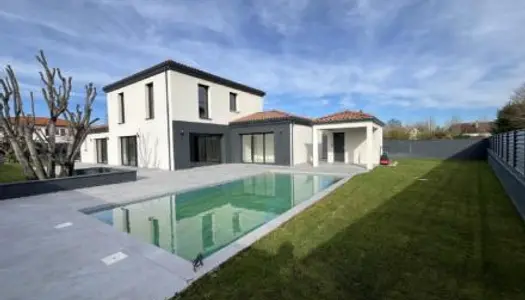 Maison 5 pièces 175 m²