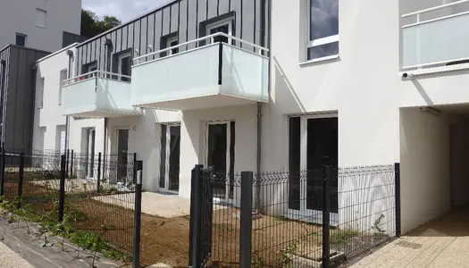 APPARTEMENT T2 A MAROMME AVEC COUR PRIVATIVE 