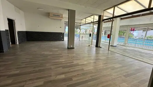 Local commercial 180 m² 