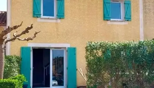 Maison chaleureuse dans résidence avec 3 piscines 