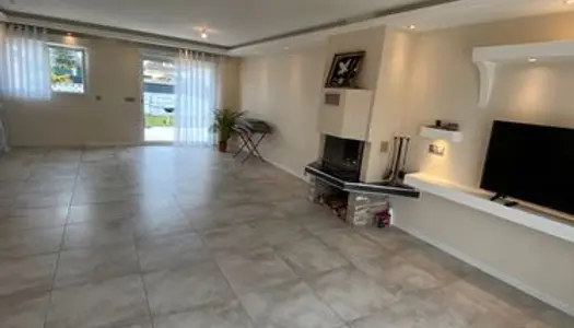 Maison 7 pièces, 146 m²